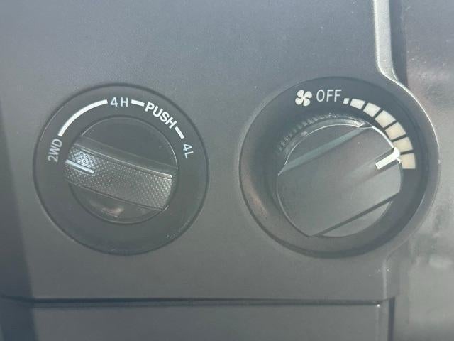 2013 Toyota Tundra 2WD Truck Tundra-Grade 5.7L Double Cab Long Bed 2WD