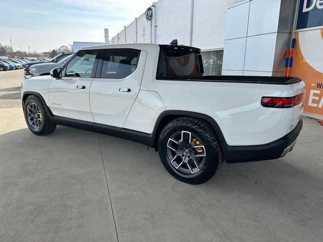 2023 RIVIAN R1T Adventure