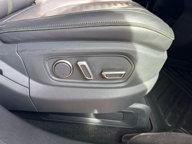 2023 RIVIAN R1T Adventure