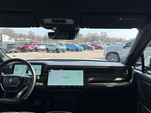 2023 RIVIAN R1T Adventure