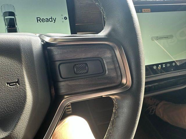 2023 RIVIAN R1T Adventure