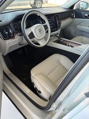 2020 Volvo S60 Momentum