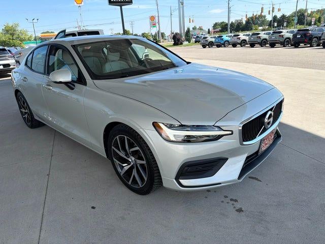 2020 Volvo S60 Momentum