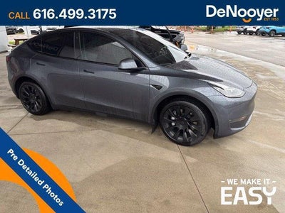 2023 Tesla Model Y Long Range