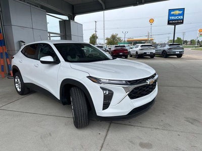 2026 Chevrolet Trax LS
