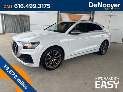 2023 Audi SQ8 Premium Plus