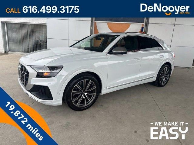 2023 Audi SQ8 Premium Plus