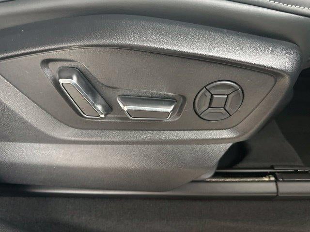2023 Audi SQ8 Premium Plus