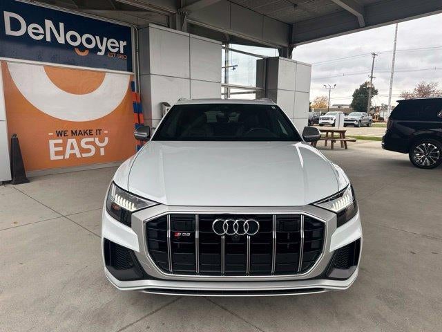 2023 Audi SQ8 Premium Plus