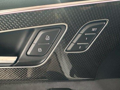 2023 Audi SQ8 Premium Plus