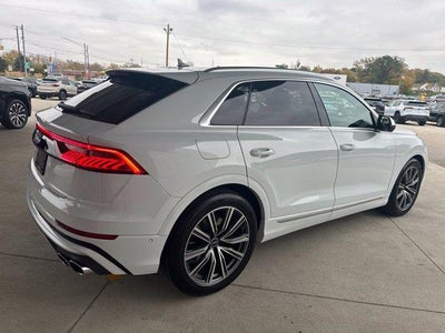 2023 Audi SQ8 Premium Plus