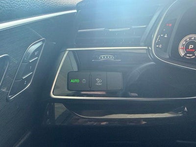 2021 Audi Q7 Premium Plus