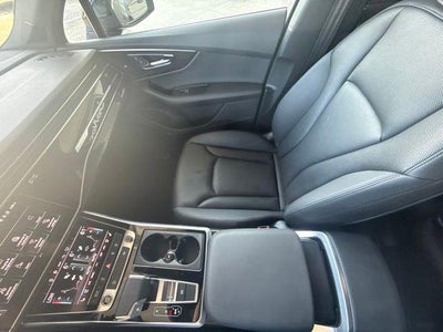 2021 Audi Q7 Premium Plus