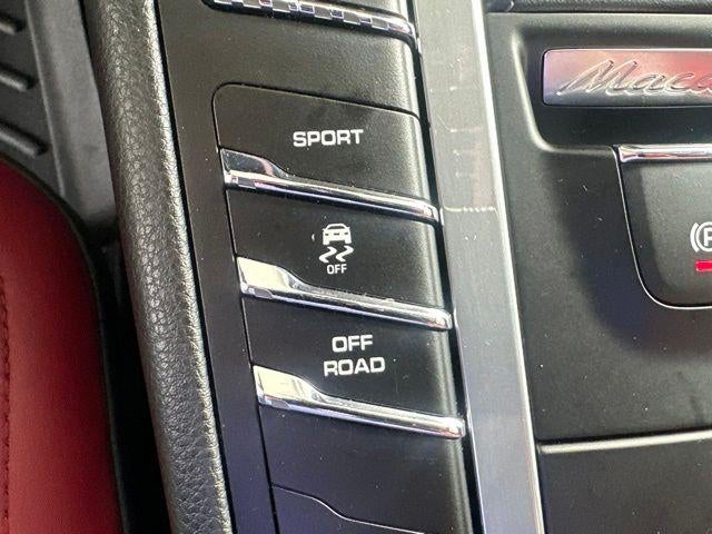 2019 Porsche Macan Base