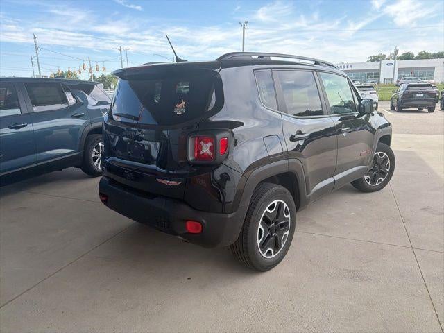 2017 Jeep Renegade Trailhawk