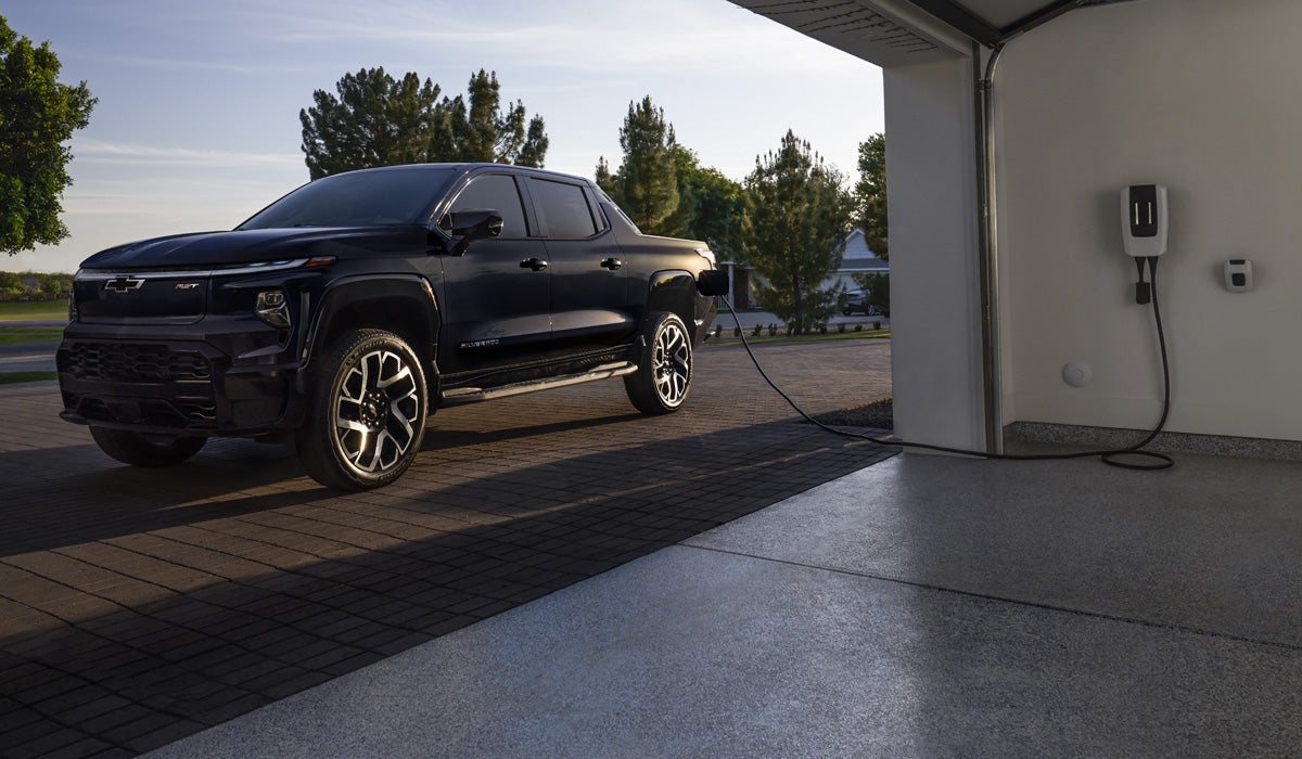 DeNooyer Chevy in Holland MI