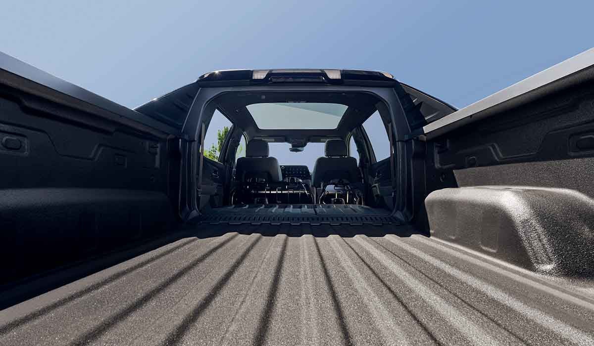 DeNooyer Chevy in Holland MI